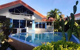Seaview Beach Resort